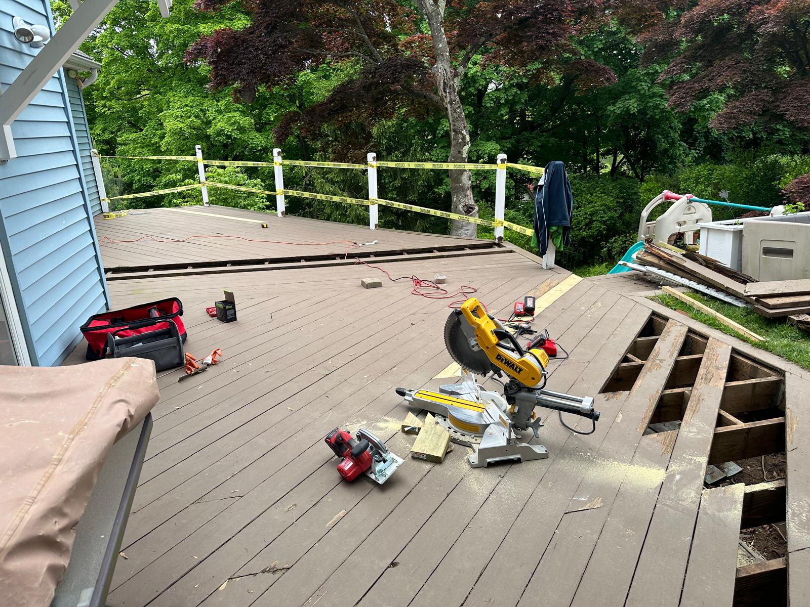 Solid Stained Deck - Image 8